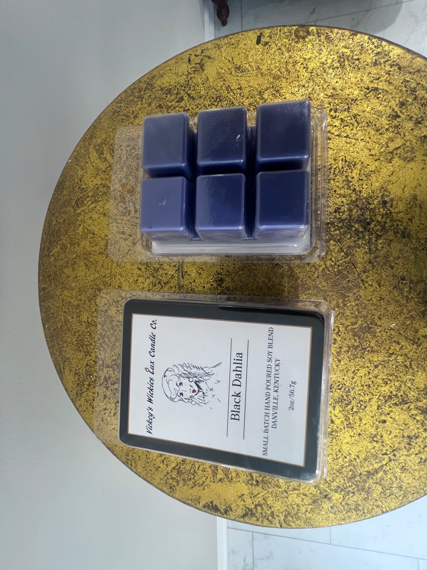 Wax cube melts 2 ounce